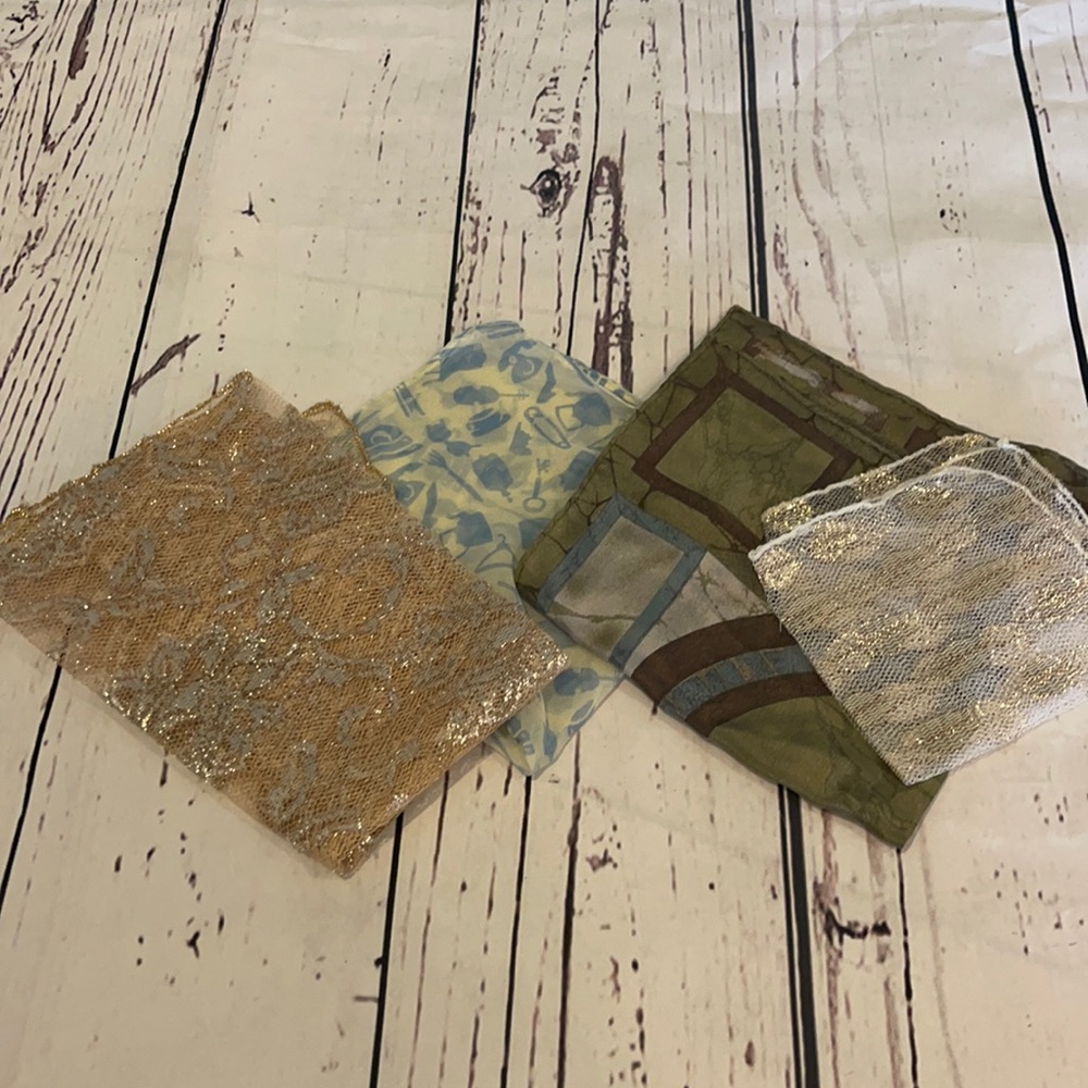 Women’s pocket Squares